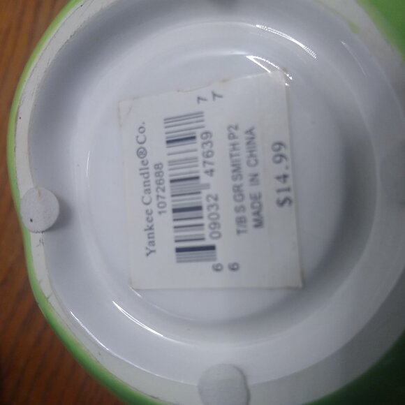 Green Apple Tart Warmer Yankee Candle Farmhouse Core 5 1/2” Tall Spring Retired - Picture 6 of 7
